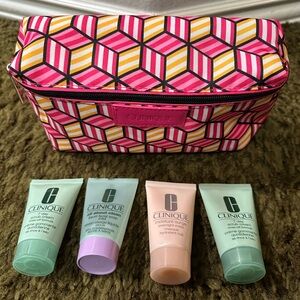 New Clinique 5 Piece Bundle Makeup Bag and Skincare